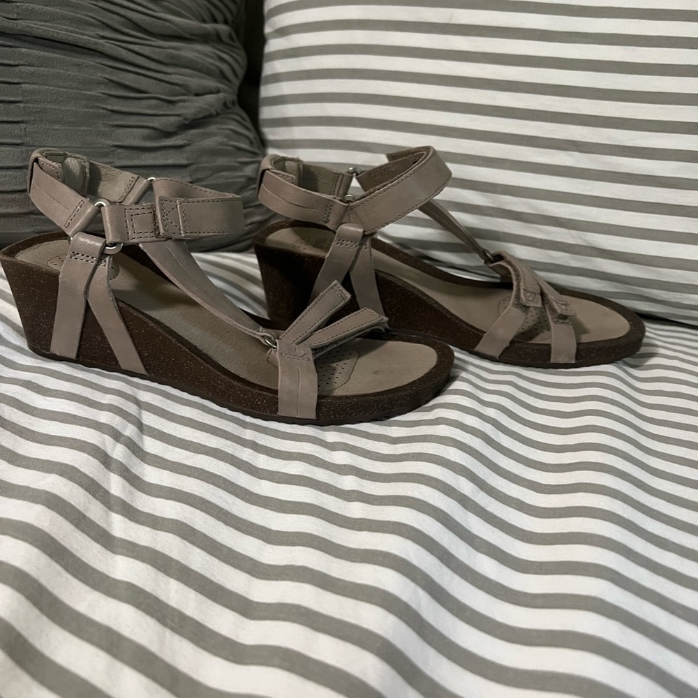 Teva Ventura Cork 2 Wedge Sandal, Taupe Sz 7